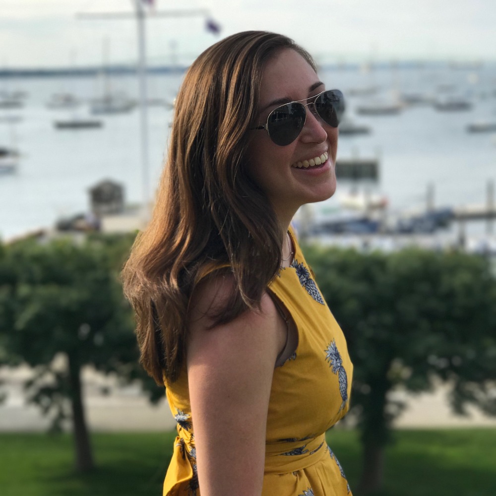 Meet your Posher, Alejandra